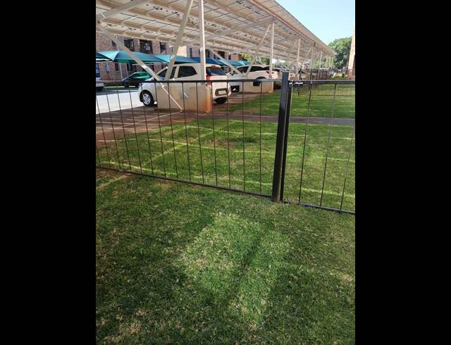 2 BEDROOM PROPERTY TO RENT IN GROBLERPARK EXT